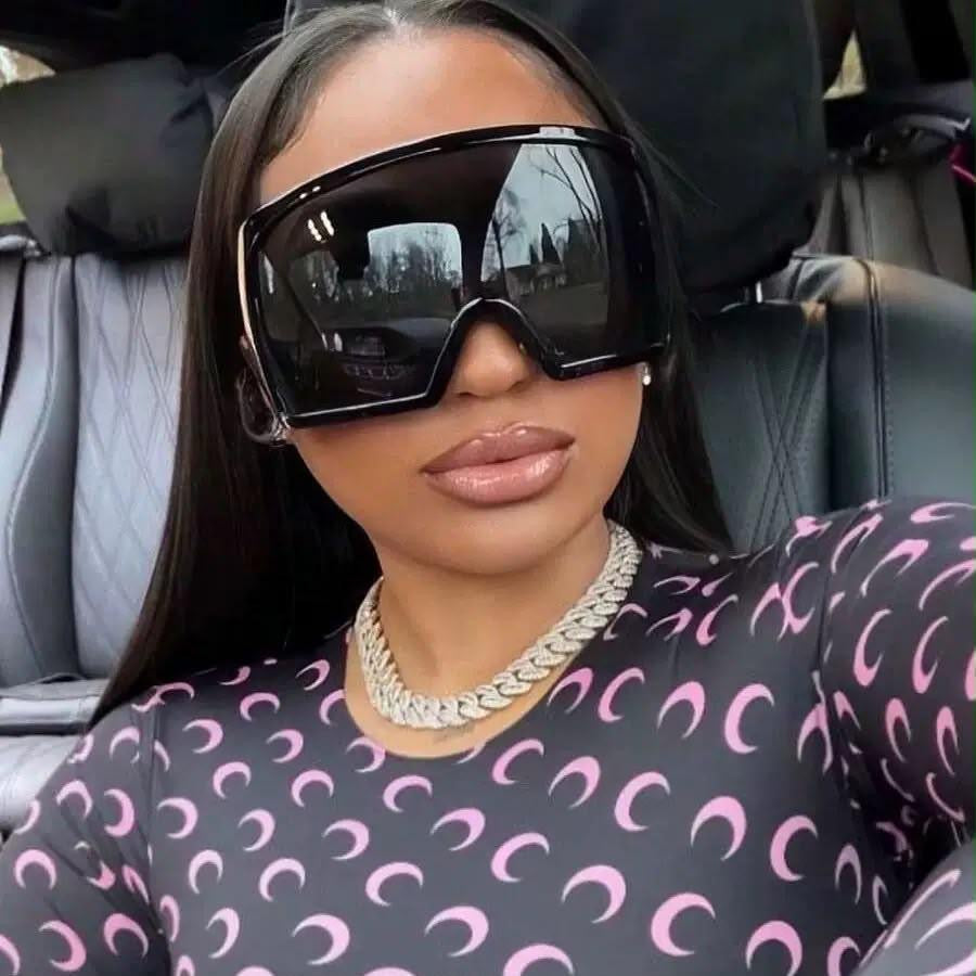 Main character Sunglasses